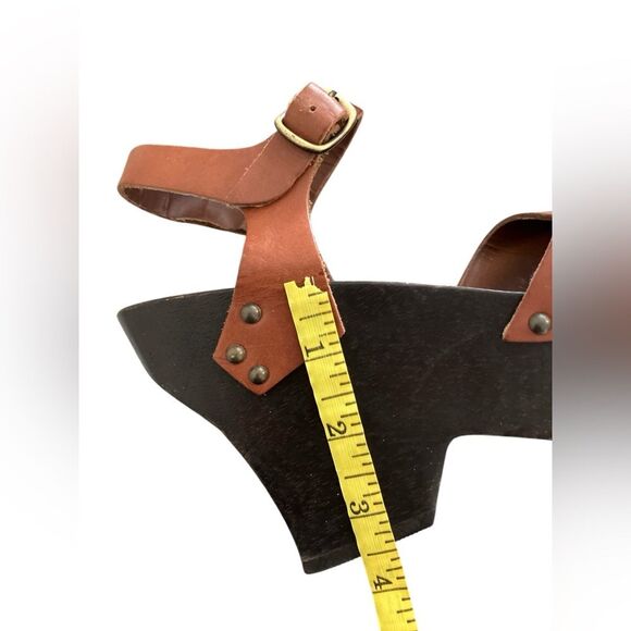 Platform Clogs Size 8.5 - Picture 5 of 10